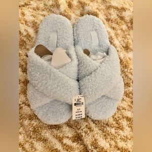 Cozy Light Blue Platform Slippers from VS * NWT/original packaging! Small (5/6)